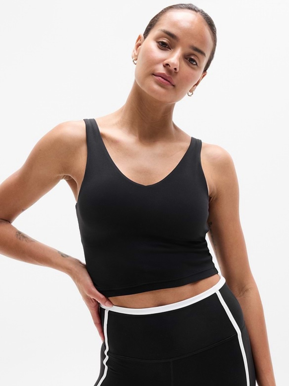 Transcend V Neck Crop Sports Bra